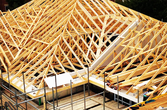 Tetőfedés és ácsmunkák